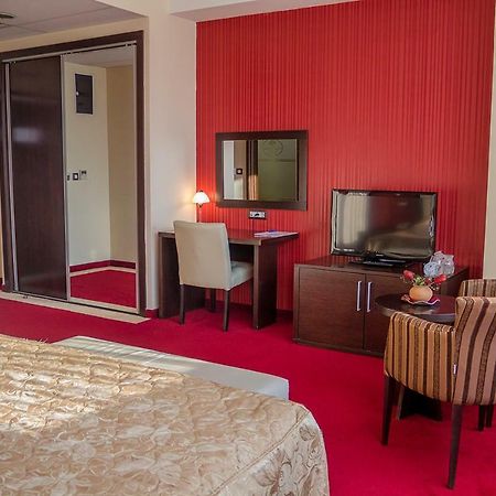 Tcc Grand Plaza Hotel 스코페 외부 사진