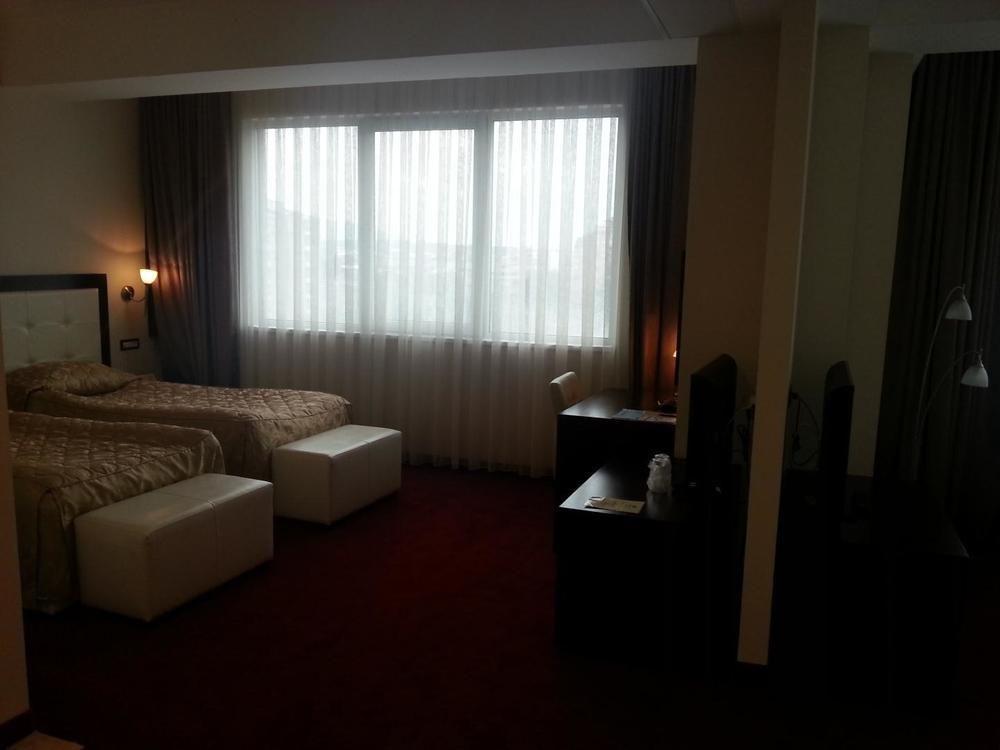 Tcc Grand Plaza Hotel 스코페 외부 사진