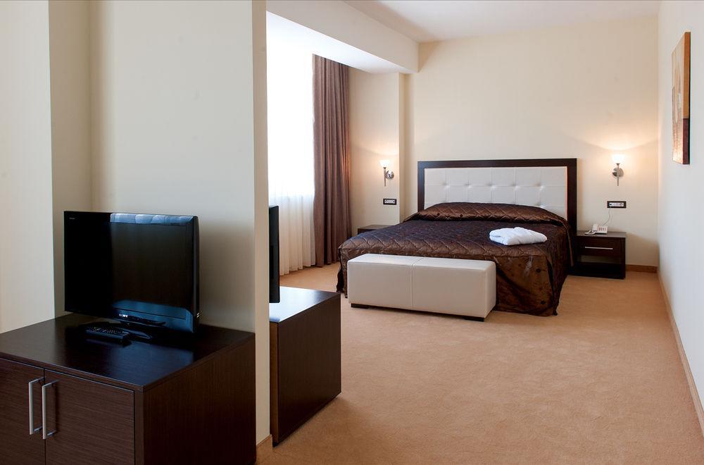 Tcc Grand Plaza Hotel 스코페 외부 사진