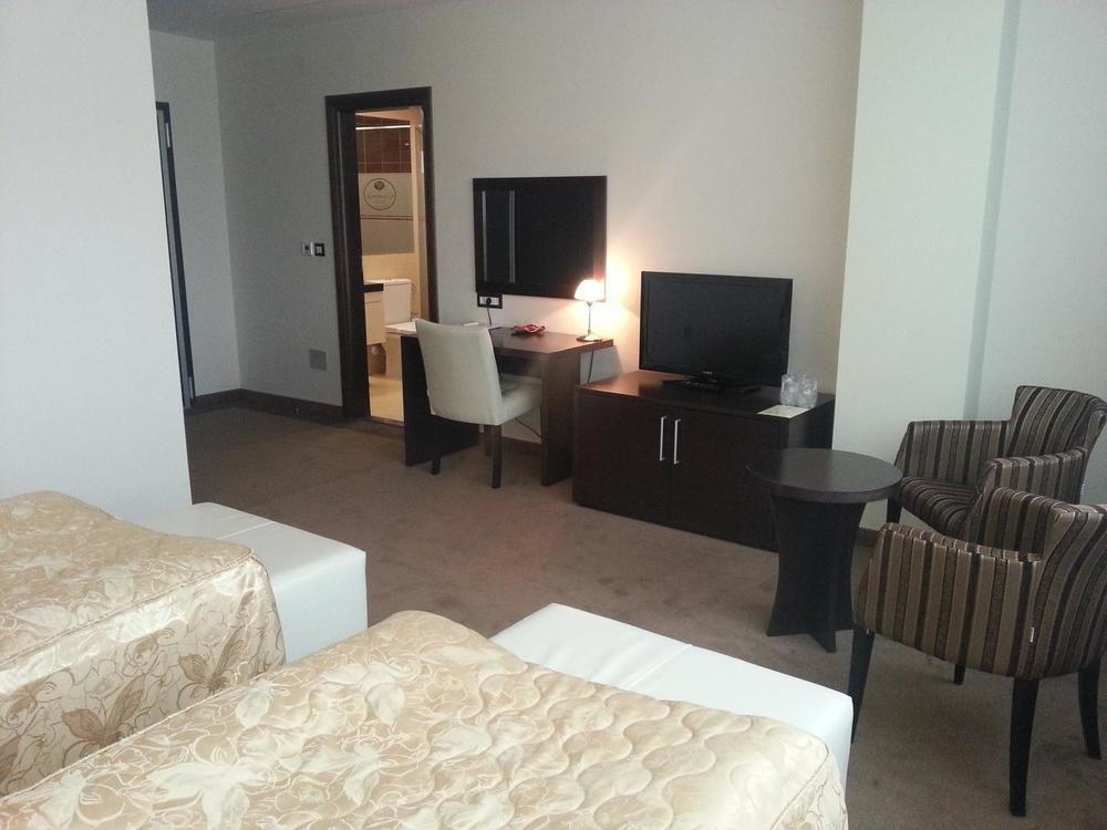 Tcc Grand Plaza Hotel 스코페 외부 사진