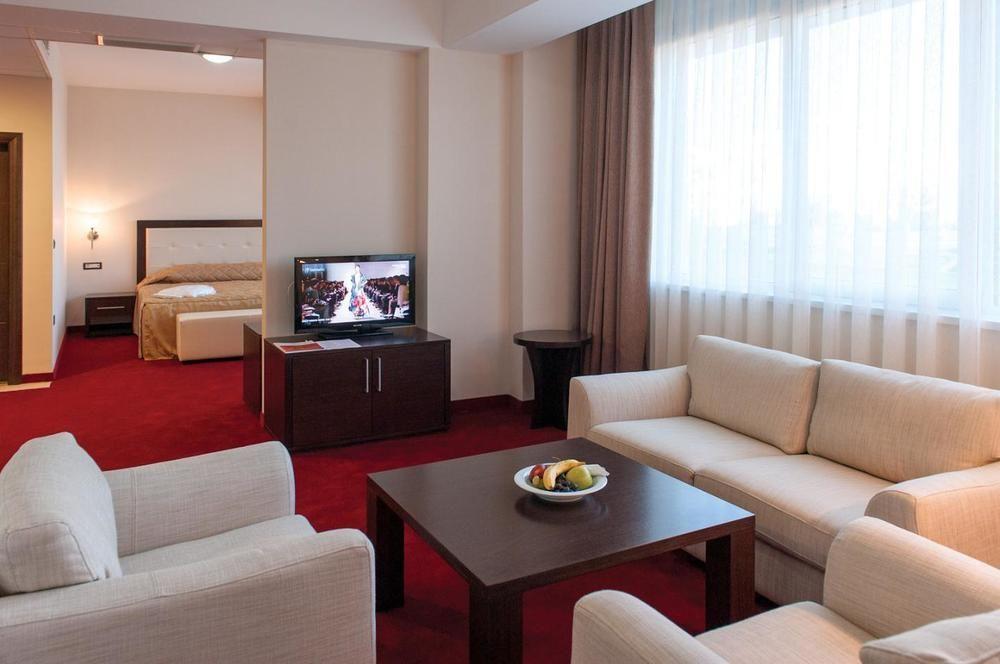Tcc Grand Plaza Hotel 스코페 외부 사진