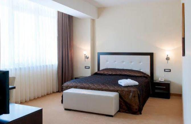 Tcc Grand Plaza Hotel 스코페 외부 사진
